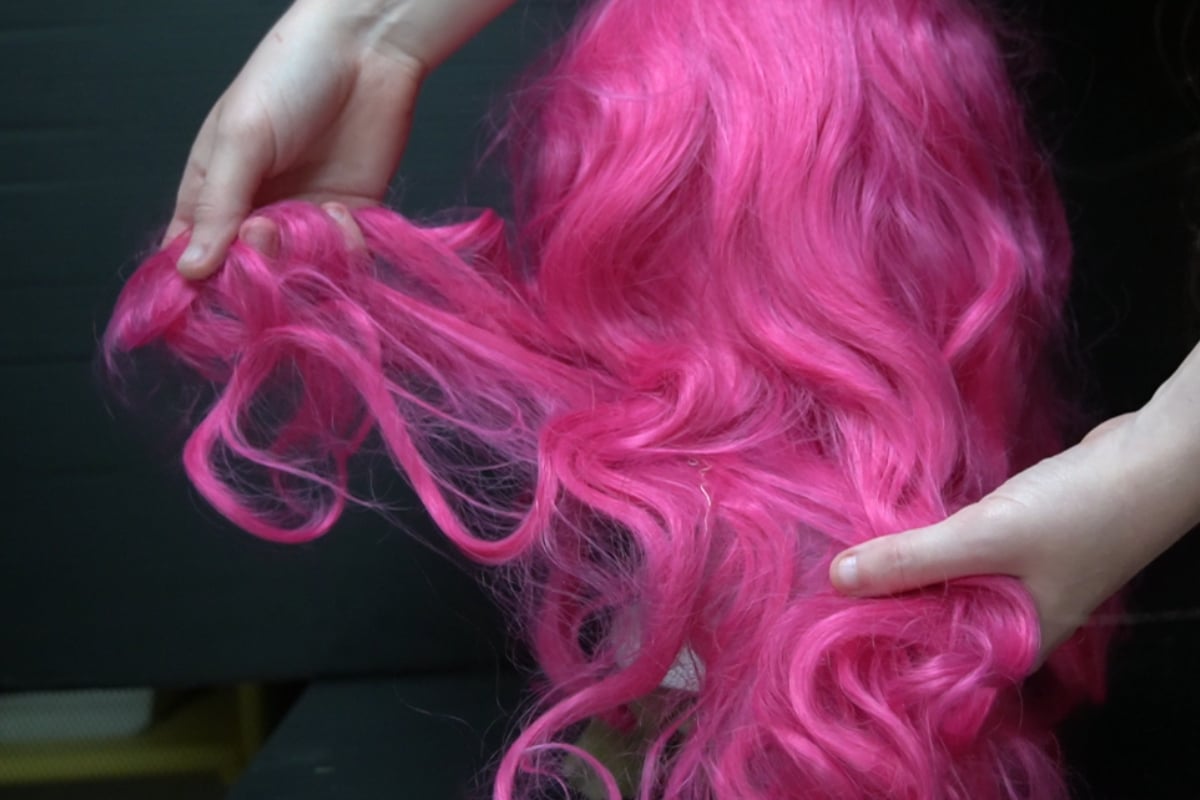 Tutorial Untangle Impossible Knots from Cosplay Wigs!